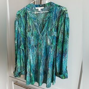 🦚 Juniper + Lime XL V-Neck Print Henley